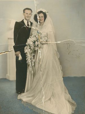 Flashback-torn-photo-repair-before-400px